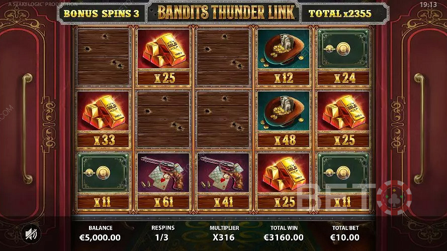 Τα σύμβολα με τα οποία παίζετε στο Bandits Thunder Link είναι όλα σύμφωνα με το θέμα Wild Western.
