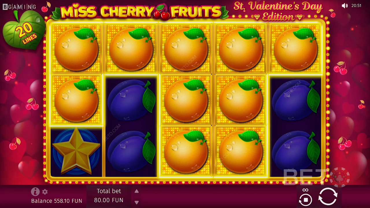 Πολλά πορτοκαλί σύμβολα στον κουλοχέρη Miss Cherry Fruits